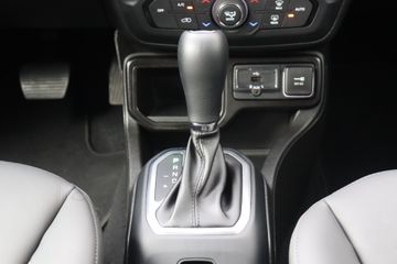 Voertuigafbeelding 36