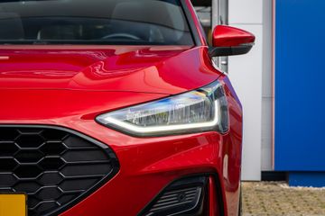 Voertuigafbeelding 3