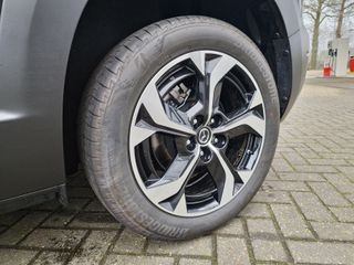 Voertuigafbeelding 14