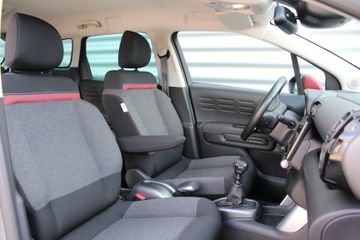 Voertuigafbeelding 16