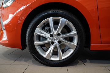 Voertuigafbeelding 3