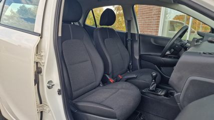 Voertuigafbeelding 3