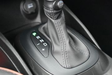 Voertuigafbeelding 15