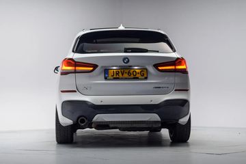 Voertuigafbeelding 33