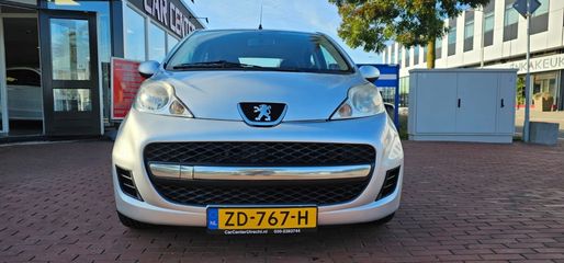 Voertuigafbeelding 4