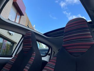 Voertuigafbeelding 21