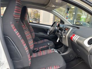 Voertuigafbeelding 30