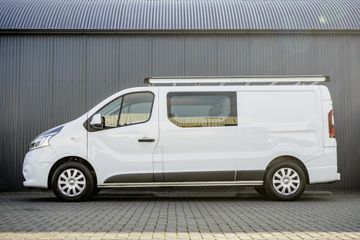 Voertuigafbeelding 4