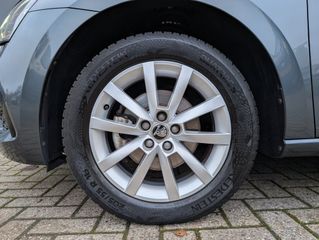 Voertuigafbeelding 14