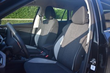 Voertuigafbeelding 8