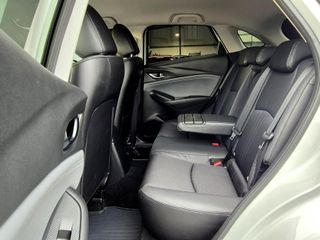 Voertuigafbeelding 4