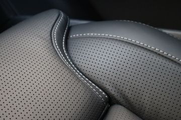 Voertuigafbeelding 16