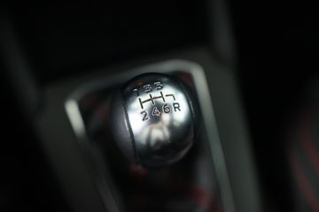 Voertuigafbeelding 30