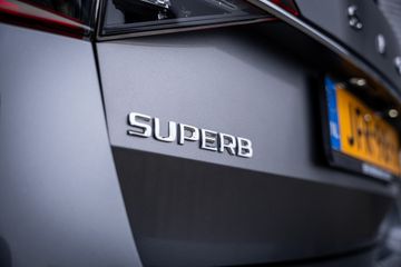 Voertuigafbeelding 10