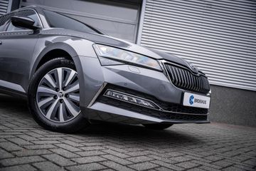 Voertuigafbeelding 2