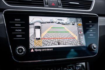 Voertuigafbeelding 24