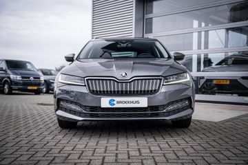 Voertuigafbeelding 3