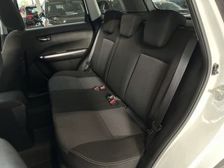 Voertuigafbeelding 5