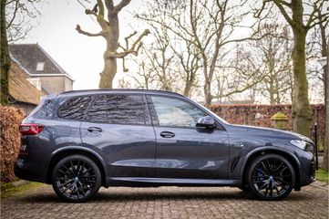 Voertuigafbeelding 13