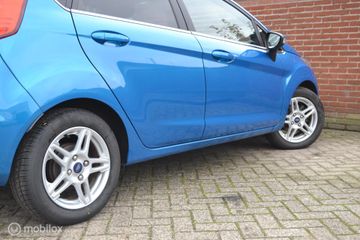 Voertuigafbeelding 12