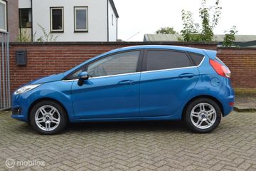 Voertuigafbeelding 2