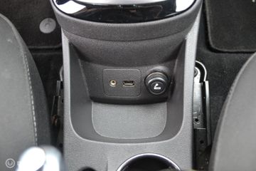 Voertuigafbeelding 27