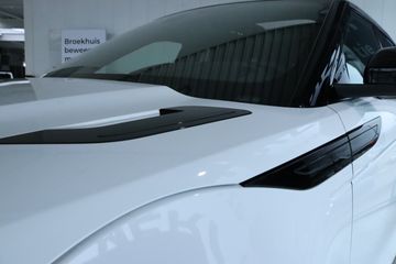 Voertuigafbeelding 9