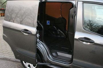 Voertuigafbeelding 4