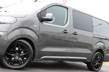 Voertuigafbeelding 31