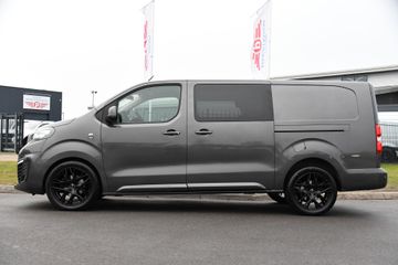 Voertuigafbeelding 8