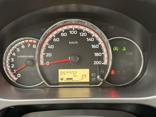 Voertuigafbeelding 9