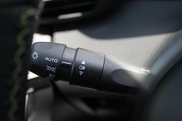 Voertuigafbeelding 9