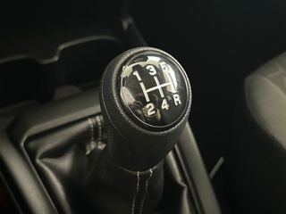 Voertuigafbeelding 17