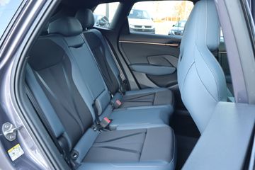 Voertuigafbeelding 25