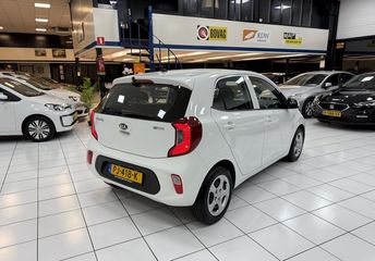 Voertuigafbeelding 12