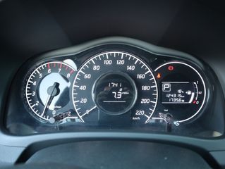 Voertuigafbeelding 26