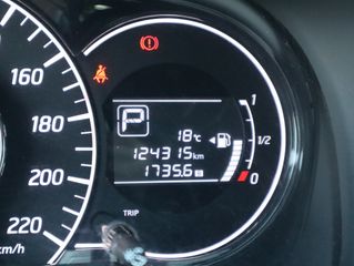 Voertuigafbeelding 3