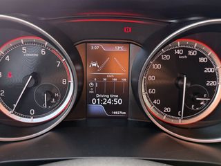 Voertuigafbeelding 4