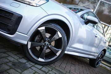 Voertuigafbeelding 3