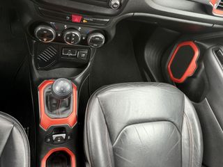 Voertuigafbeelding 28