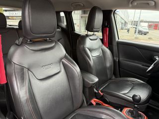 Voertuigafbeelding 32