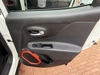 Voertuigafbeelding 49