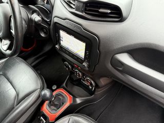 Voertuigafbeelding 76