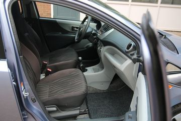 Voertuigafbeelding 17