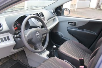 Voertuigafbeelding 3