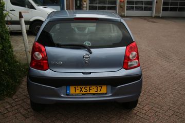 Voertuigafbeelding 4