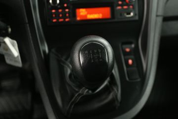 Voertuigafbeelding 17