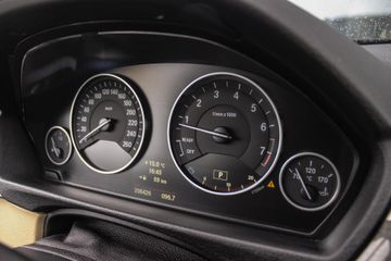 Voertuigafbeelding 23