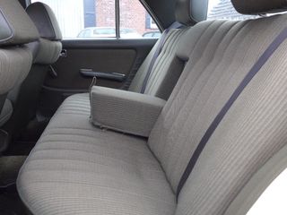 Voertuigafbeelding 6