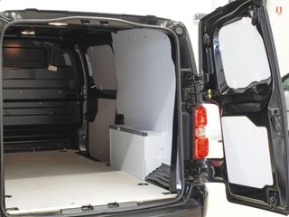 Voertuigafbeelding 10